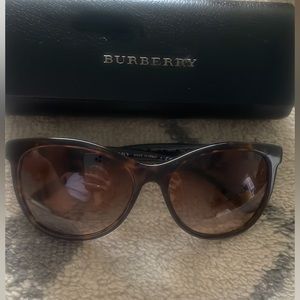 Burberry women’s sunglasses